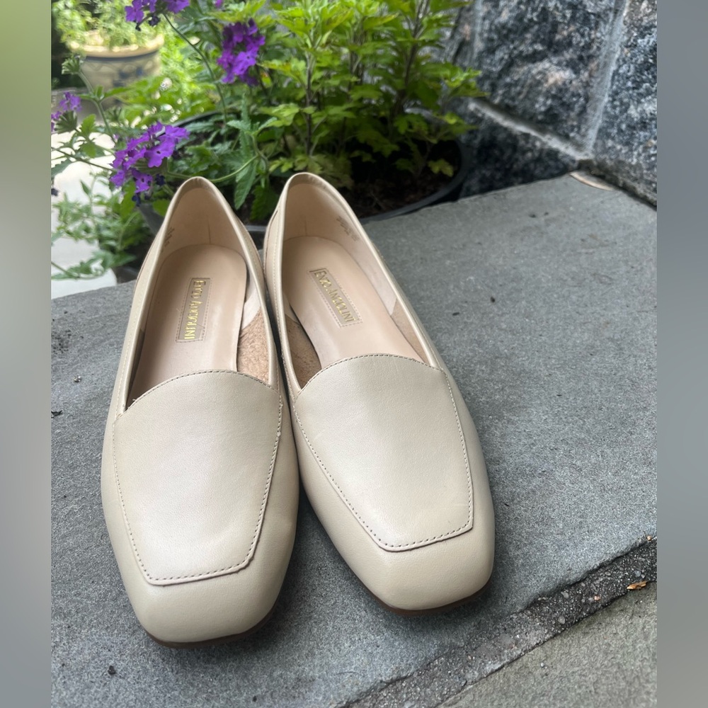 Enzo Angiolini Flats